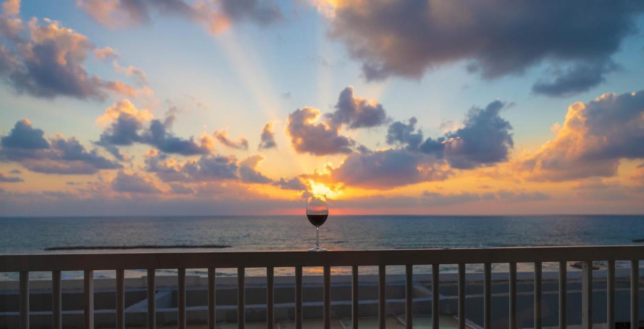 Sea View Apartment Suite Tel Aviv Eksteriør bilde